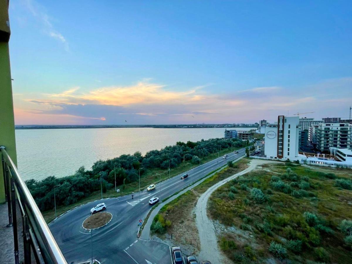 Aqua Vista Nuba - Vedere Top La Mare Si Lac - Apartament 2 Camere Summerland - Mamaia مامايا المظهر الخارجي الصورة