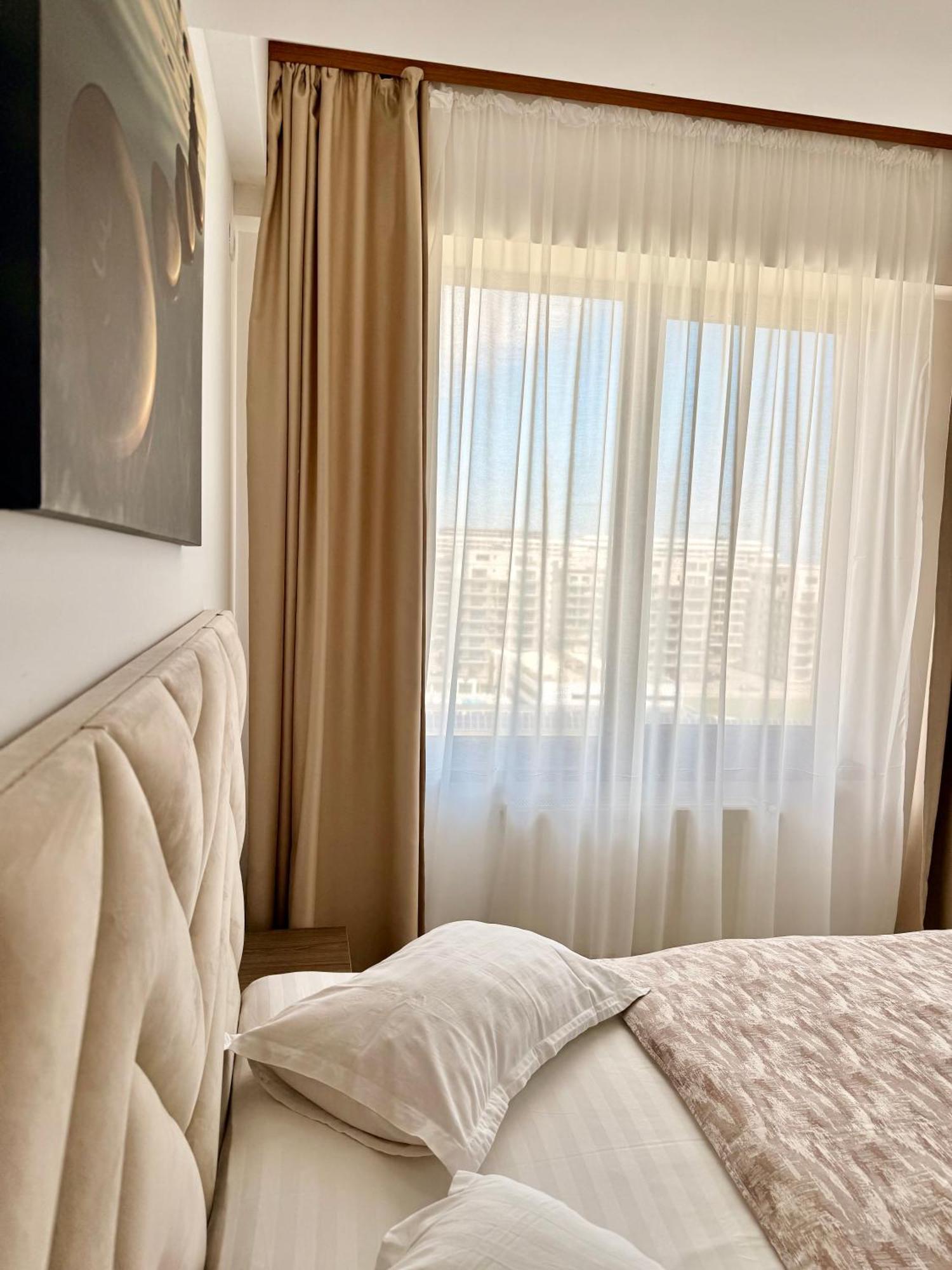 Aqua Vista Nuba - Vedere Top La Mare Si Lac - Apartament 2 Camere Summerland - Mamaia مامايا المظهر الخارجي الصورة